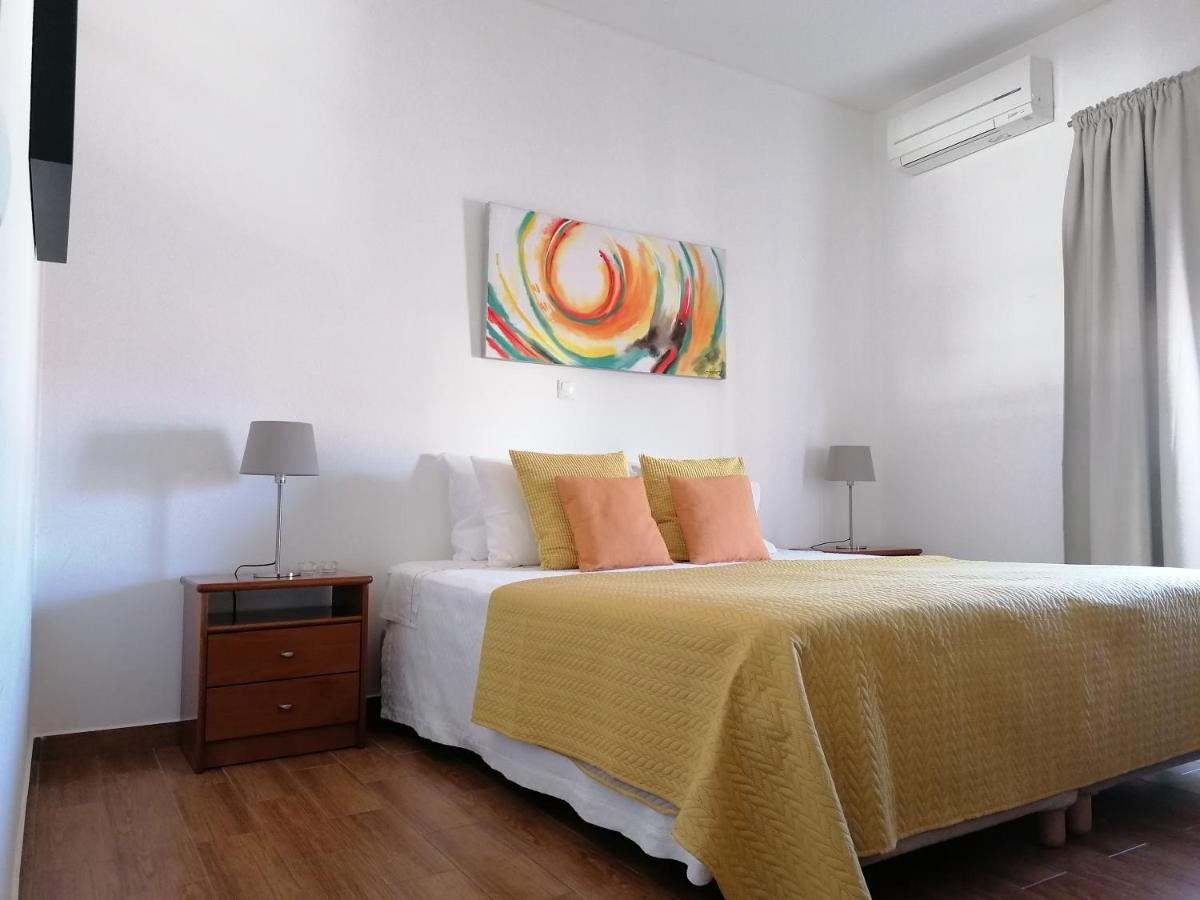 Guia Guest House เซาบาร์โตโลเมว จิ เมสซิเนส ภายนอก รูปภาพ