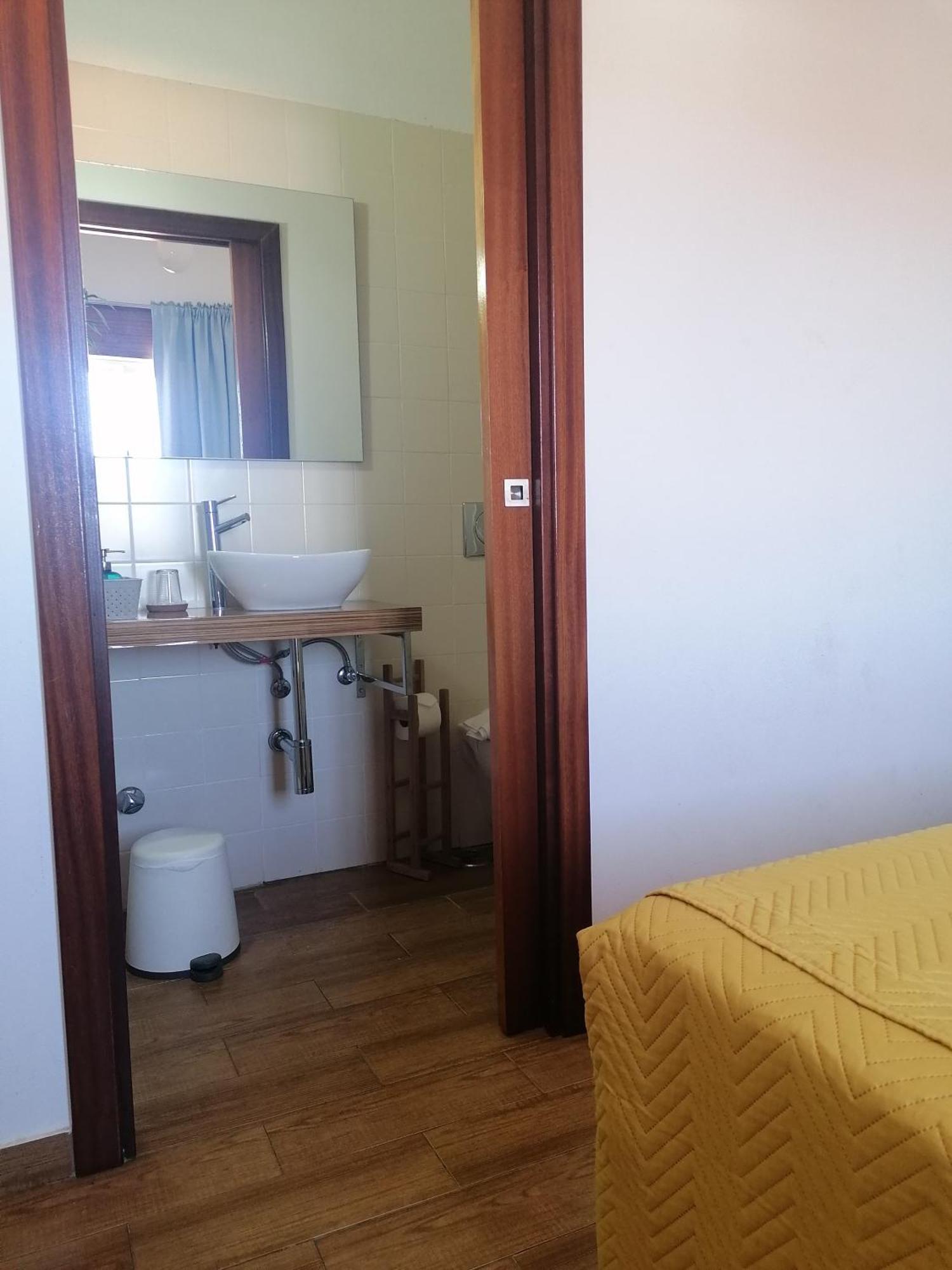 Guia Guest House เซาบาร์โตโลเมว จิ เมสซิเนส ภายนอก รูปภาพ